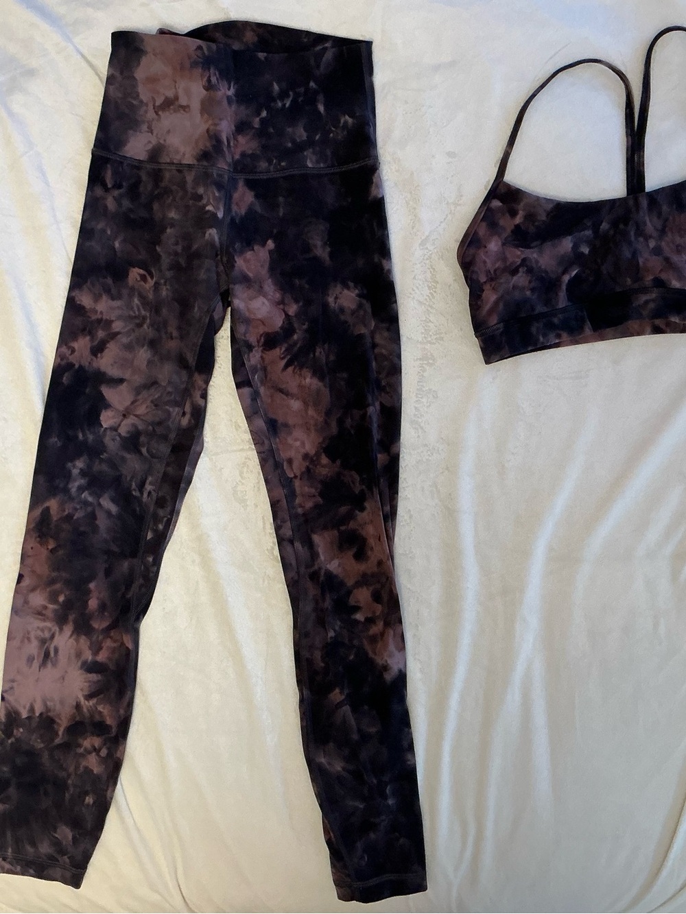 lululemon athletica Tie-Dye High-Rise Leggings in Black and Purple